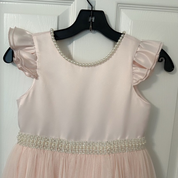 COUTURE PRINCESS Elegant Pink Kids Dress with Pearl Accents - Picture 4 of 13